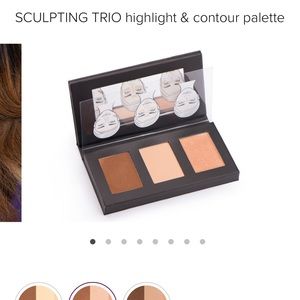 Younique Sculpting Trio. Color: Medium.